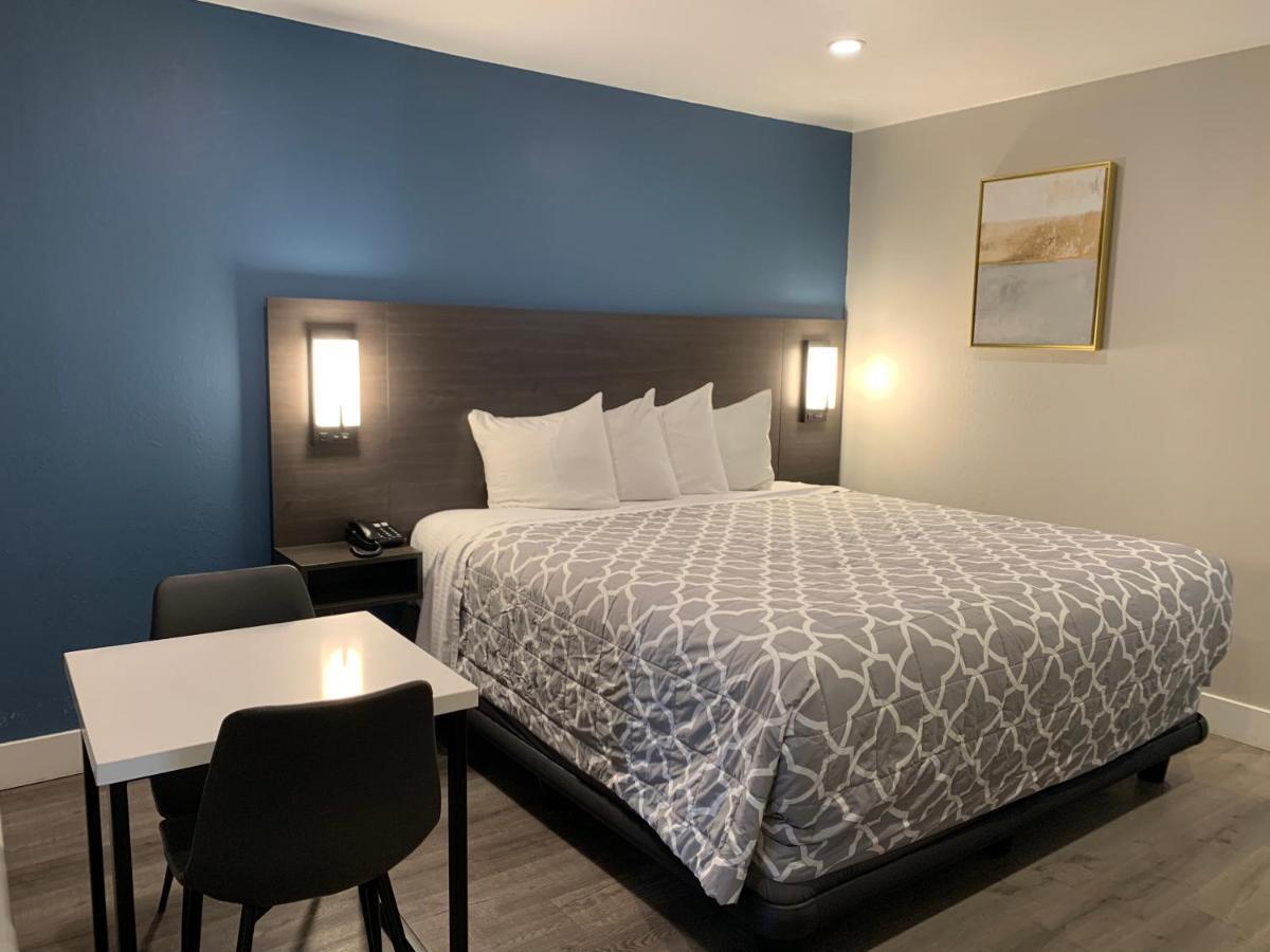 Sakura Inn (Adults Only) Glendale Exterior photo